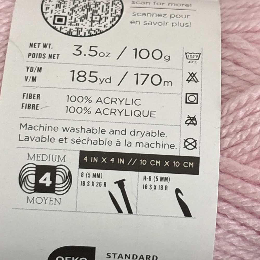 Lion Brand Basic Stitch Yarn Baby Pink #4 Medium Anti-Pilling 3.5 oz 185 yd - Picture 3 of 5